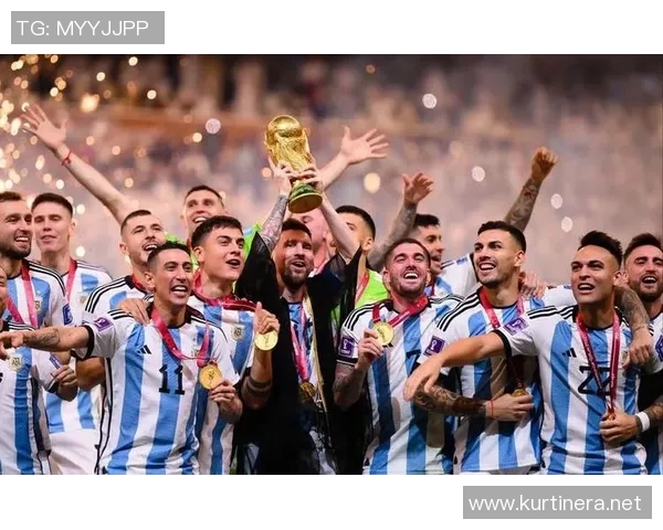 足球明星大结局精彩集锦盘点回顾球场传奇瞬间与辉煌时刻 足球明星大结局精彩集锦盘点回顾球场传奇瞬间与辉煌时刻