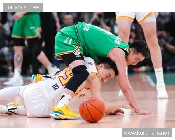 专业解读：深圳篮球队的节奏打法