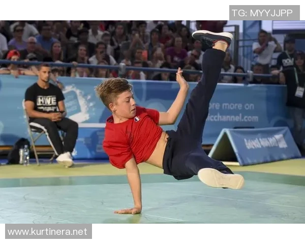 世界街舞大赛点评：成都攀岩队的战术表现